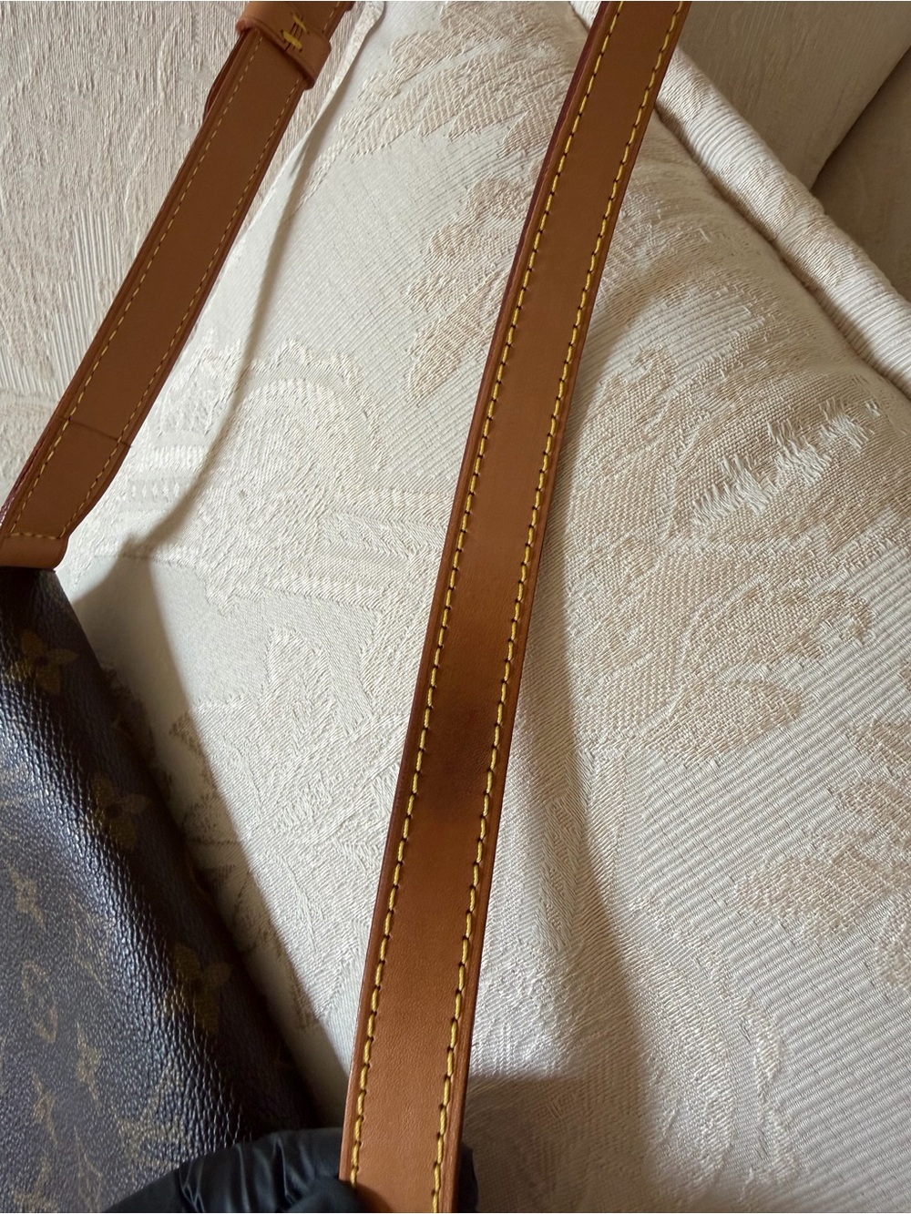 LOUIS VUITTON Monogram
Musette Salsa Shoulder Bag - Picture 13 of 14